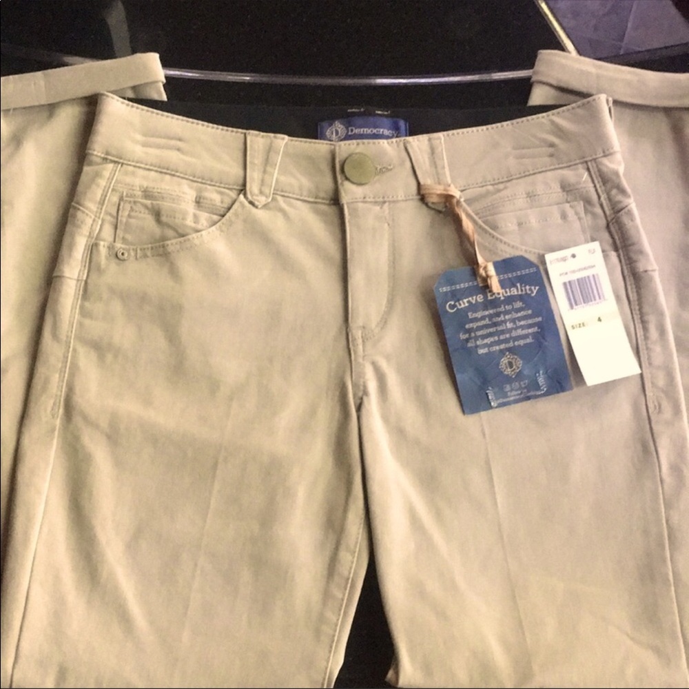 Democracy Tan Ankle Skimmers Pants Size 4 - Picture 2 of 12